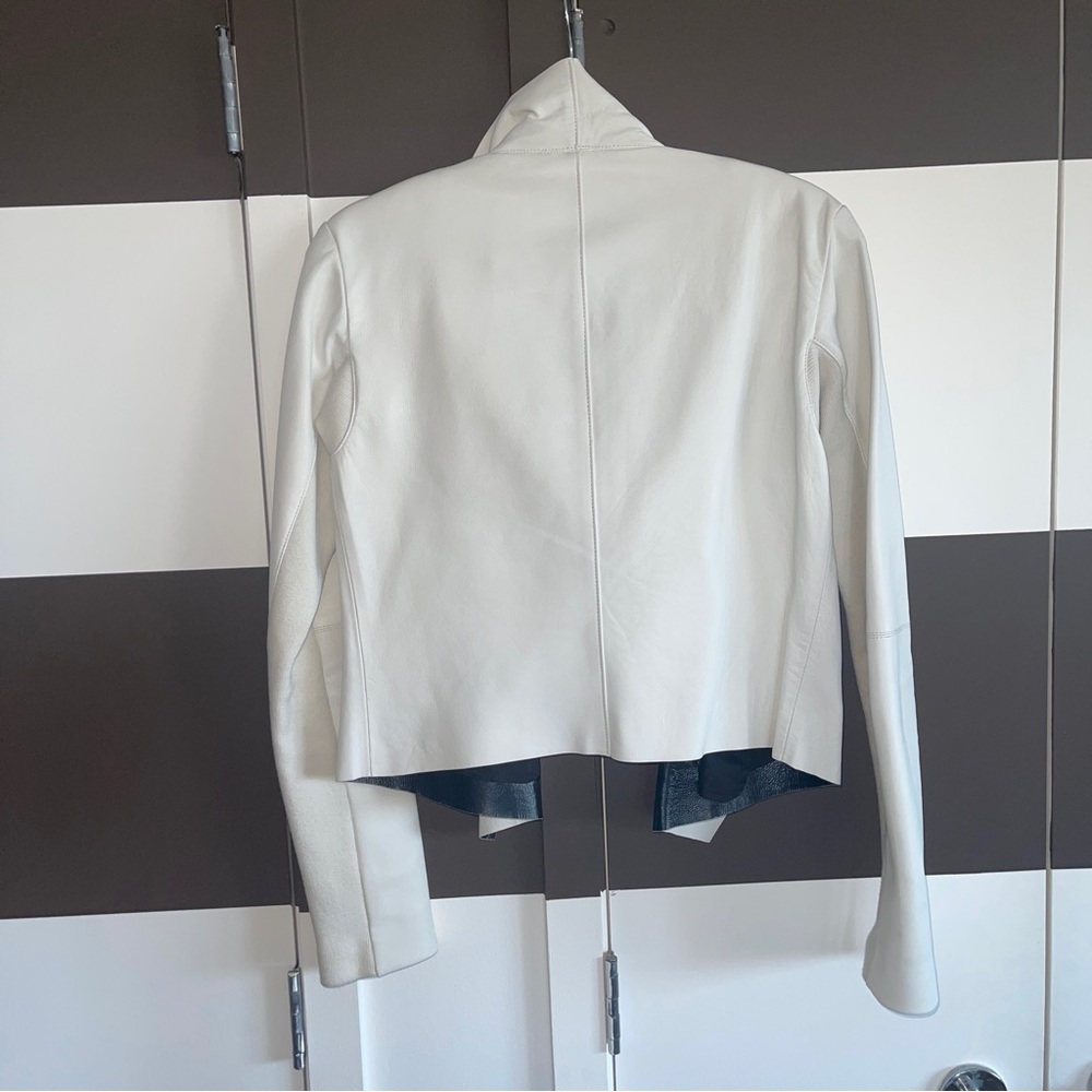 VEDA White & Black Flap Leather Jacket Size Medium - Picture 14 of 15